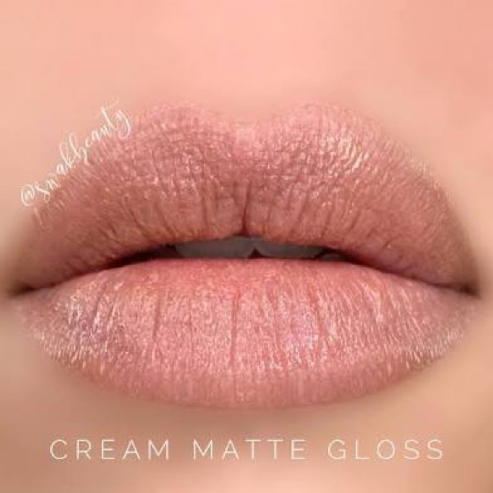 Lipsense by Senegence. Shade: Cream Matte Gloss. NWT.